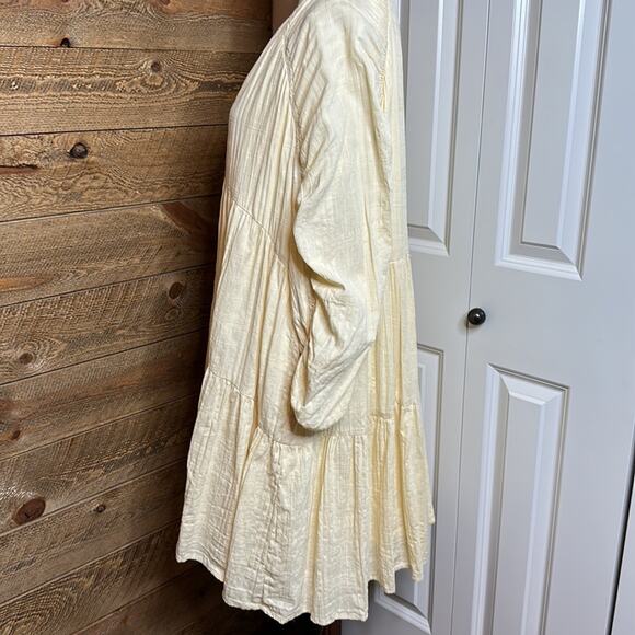 &Merci Tiered Dress Pale Yellow Buttercream V-Neck Pullover Cotton Size Large - Picture 3 of 6